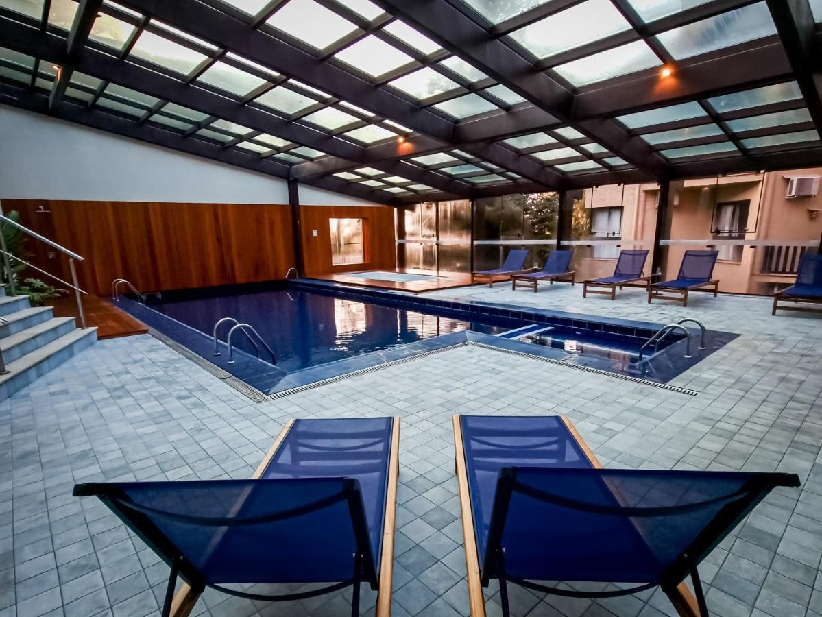 גראמדו Wish Serrano Resort מראה חיצוני תמונה The pool at the hotel
