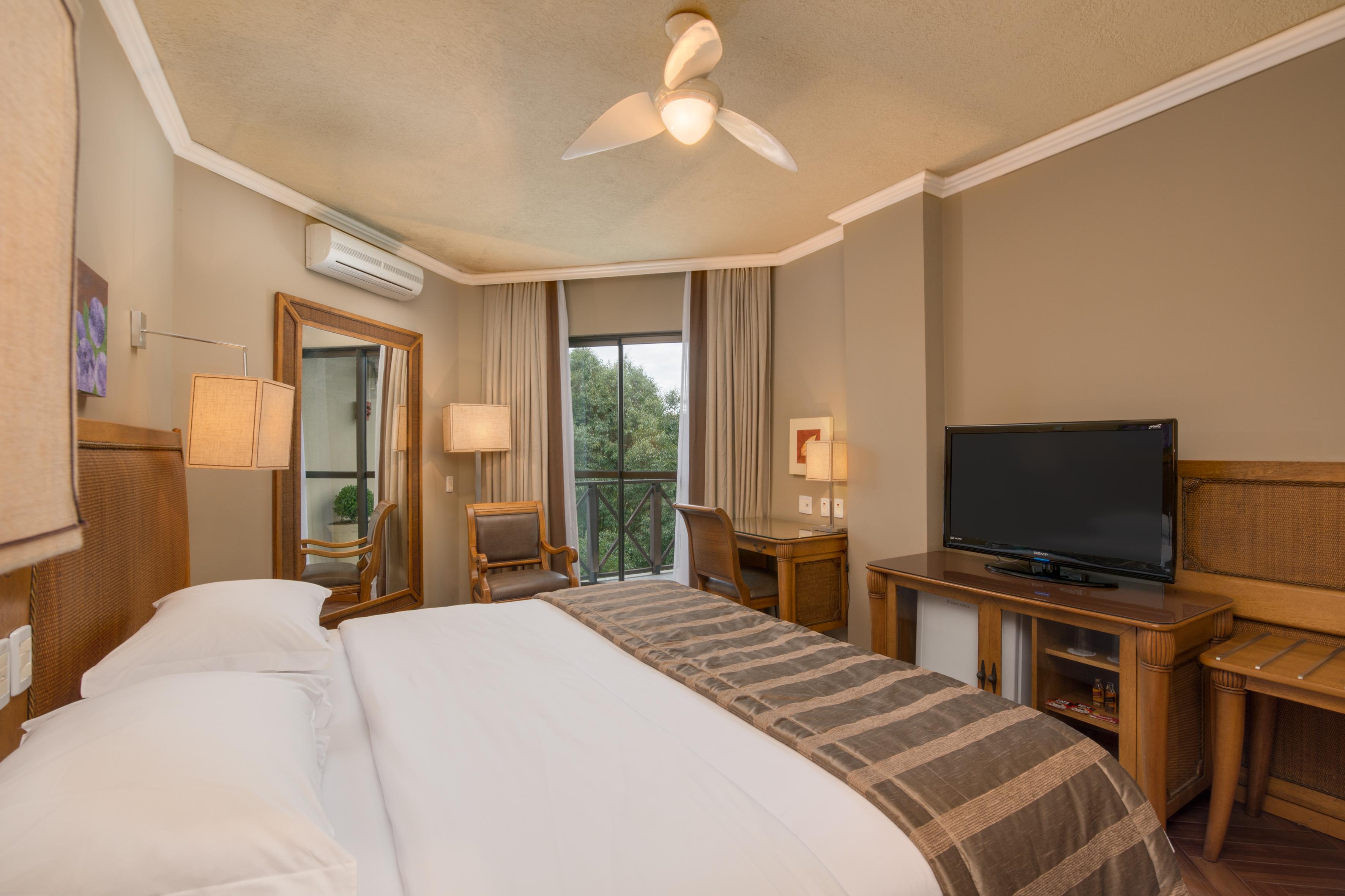 גראמדו Wish Serrano Resort מראה חיצוני תמונה A room at the hotel