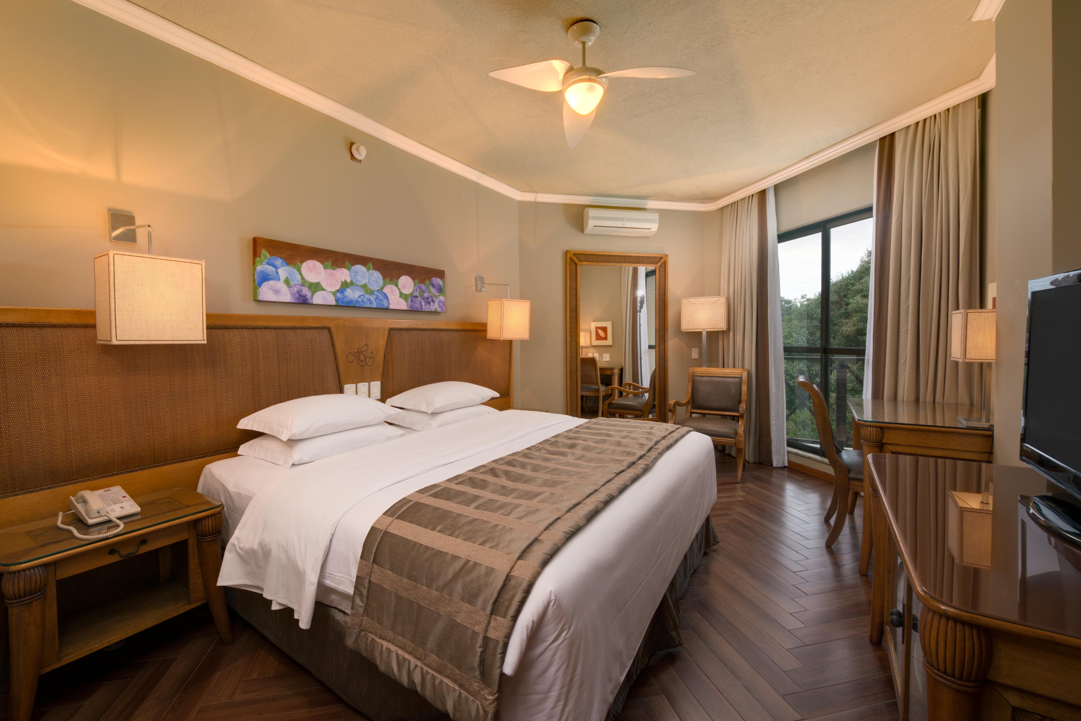 גראמדו Wish Serrano Resort מראה חיצוני תמונה A room at the hotel
