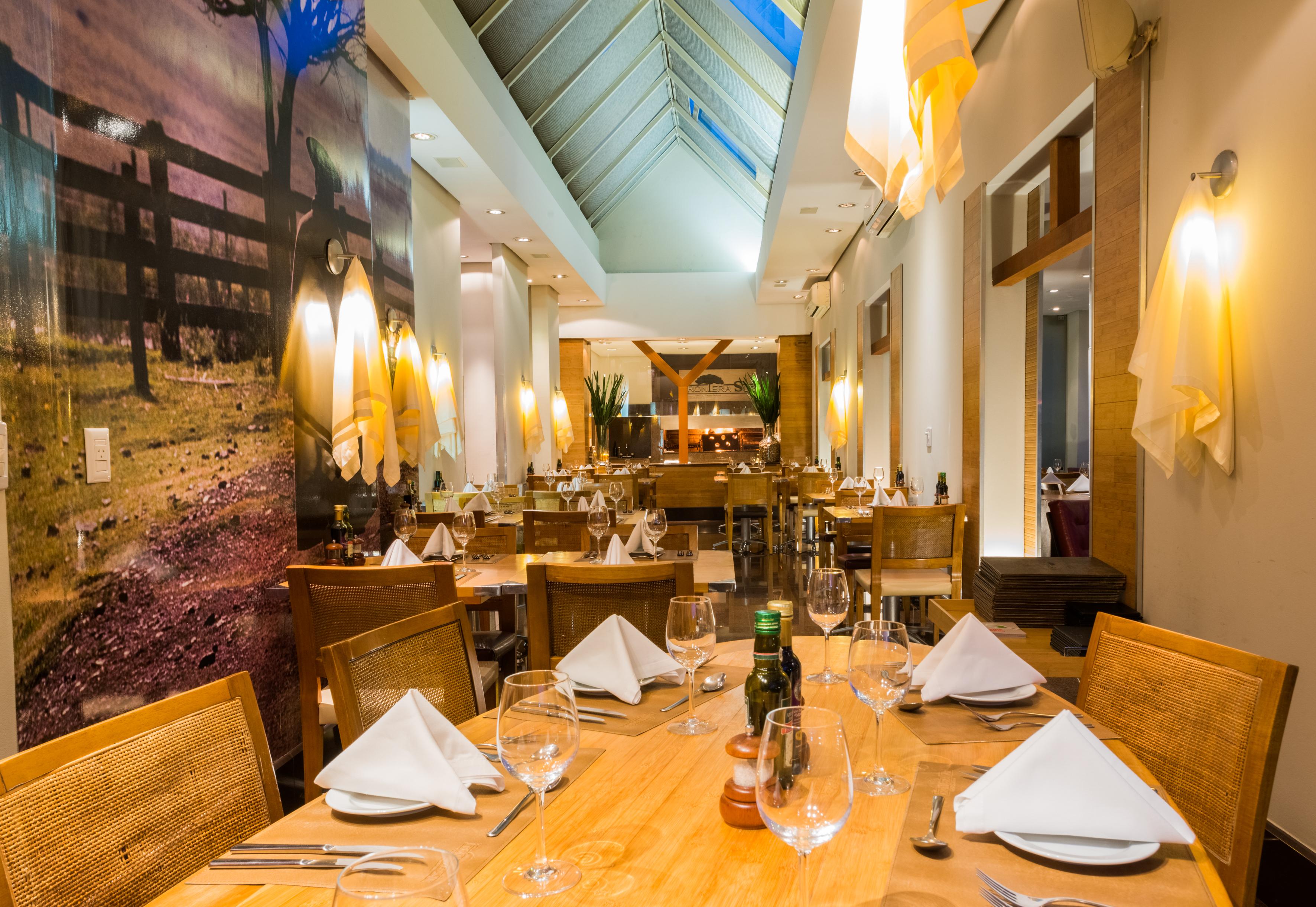 גראמדו Wish Serrano Resort מראה חיצוני תמונה Restaurant
